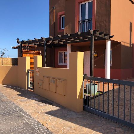 Villa Marie Agradable Y Tranquila Maison Con Piscina كوراليهو المظهر الخارجي الصورة