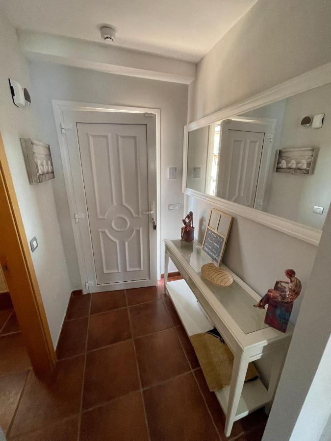 Villa Marie Agradable Y Tranquila Maison Con Piscina كوراليهو المظهر الخارجي الصورة