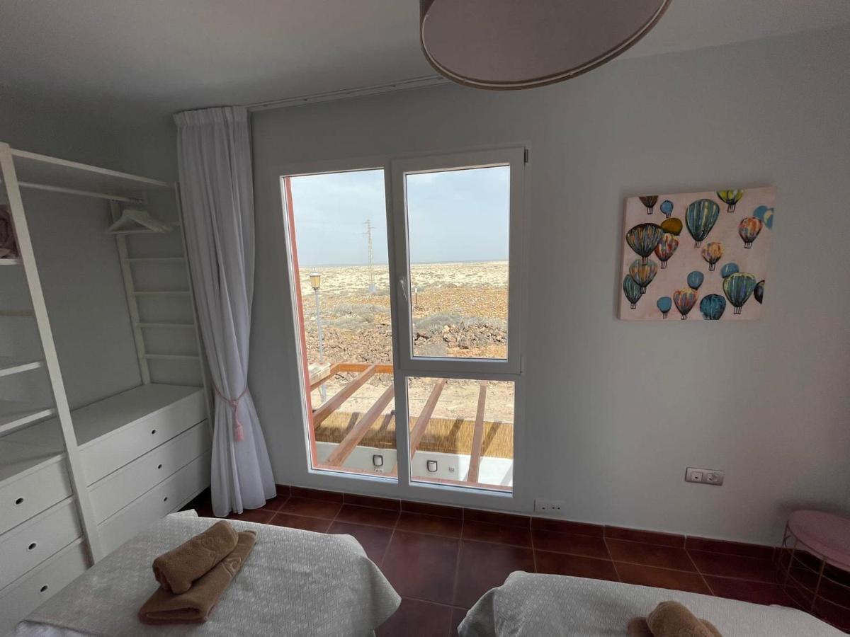 Villa Marie Agradable Y Tranquila Maison Con Piscina كوراليهو المظهر الخارجي الصورة