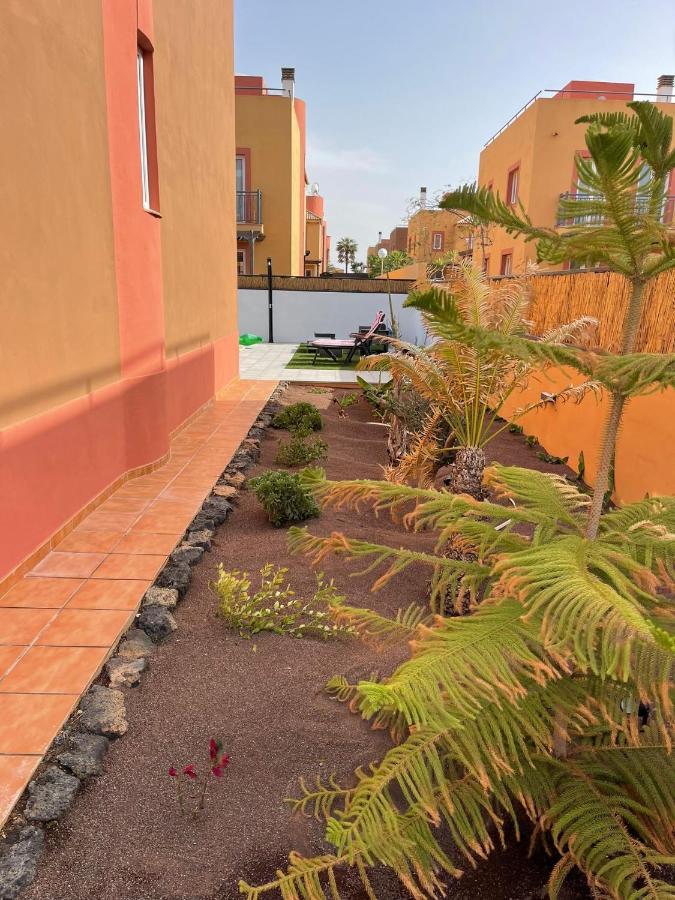 Villa Marie Agradable Y Tranquila Maison Con Piscina كوراليهو المظهر الخارجي الصورة