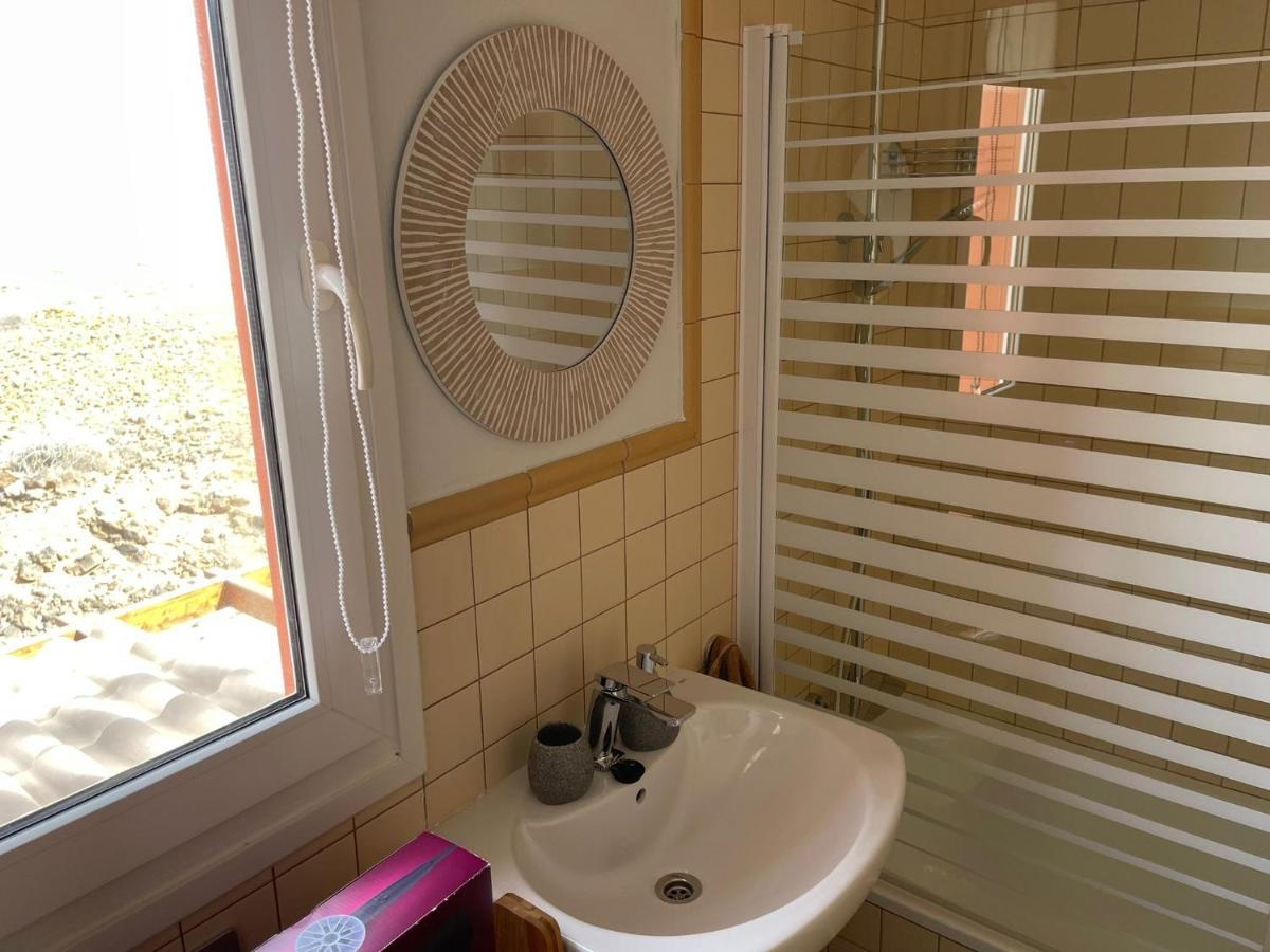 Villa Marie Agradable Y Tranquila Maison Con Piscina كوراليهو المظهر الخارجي الصورة