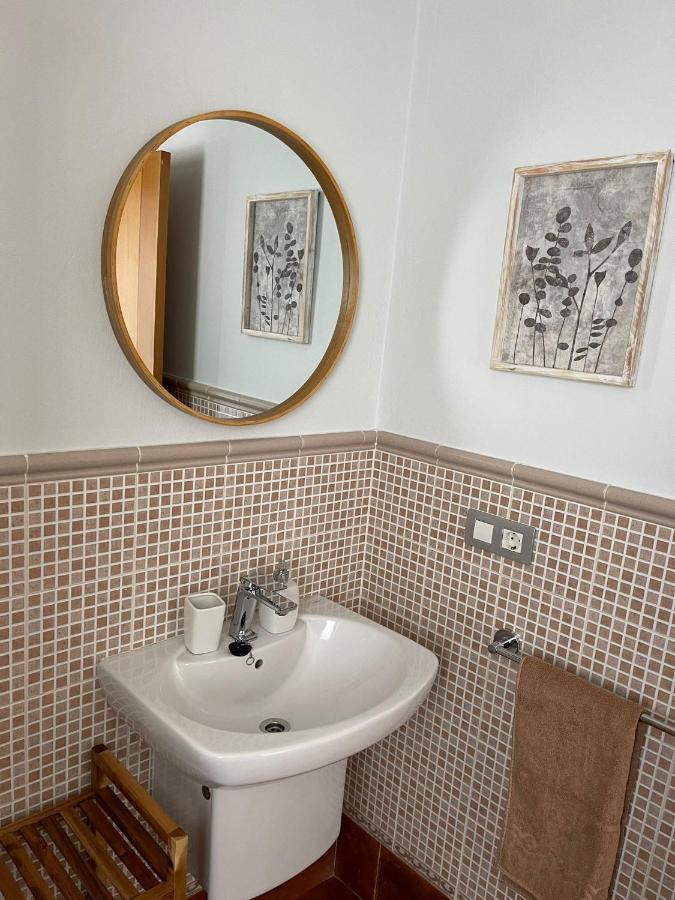 Villa Marie Agradable Y Tranquila Maison Con Piscina كوراليهو المظهر الخارجي الصورة