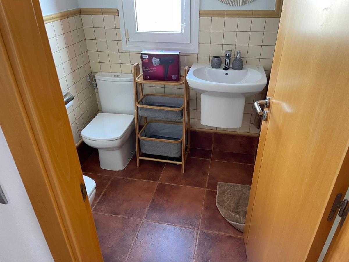 Villa Marie Agradable Y Tranquila Maison Con Piscina كوراليهو المظهر الخارجي الصورة