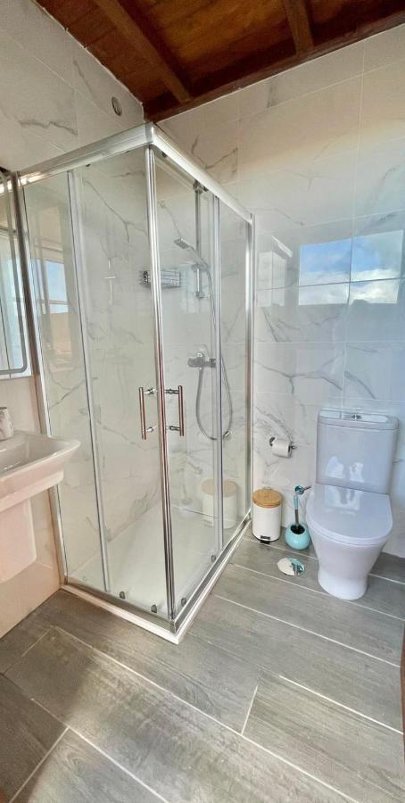 Villa Marie Agradable Y Tranquila Maison Con Piscina كوراليهو المظهر الخارجي الصورة