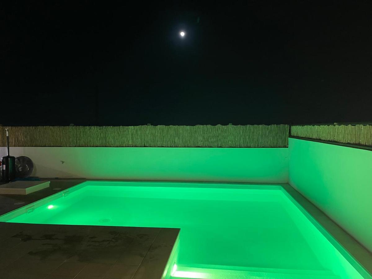 Villa Marie Agradable Y Tranquila Maison Con Piscina كوراليهو المظهر الخارجي الصورة